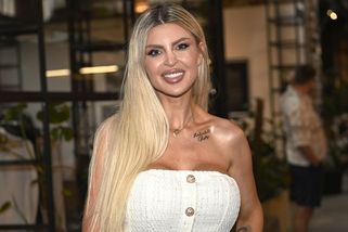 Neskutečná podoba! Z dcery Karlose a Lely roste krásná slečna. Podle fanoušků je Lili čím dál víc podobná mamince - Super.cz